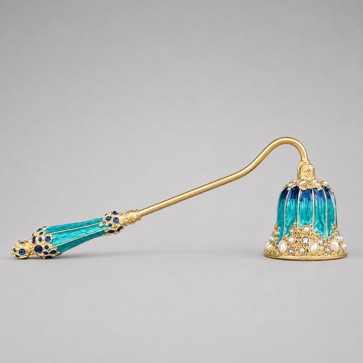 Blue Pearled Snuffer