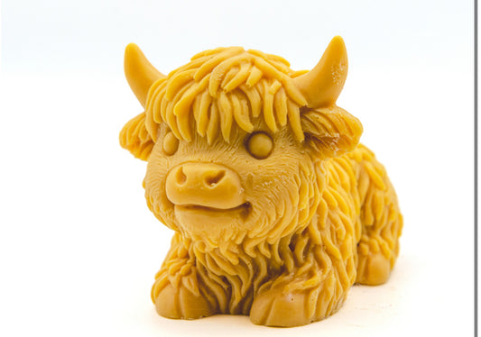 Highland Cow Pillar Candle